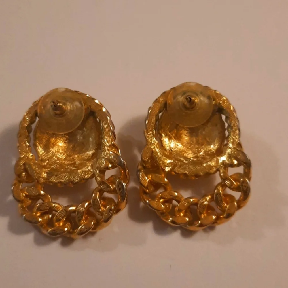 Gold Tiger Chain vintage pierced earrings